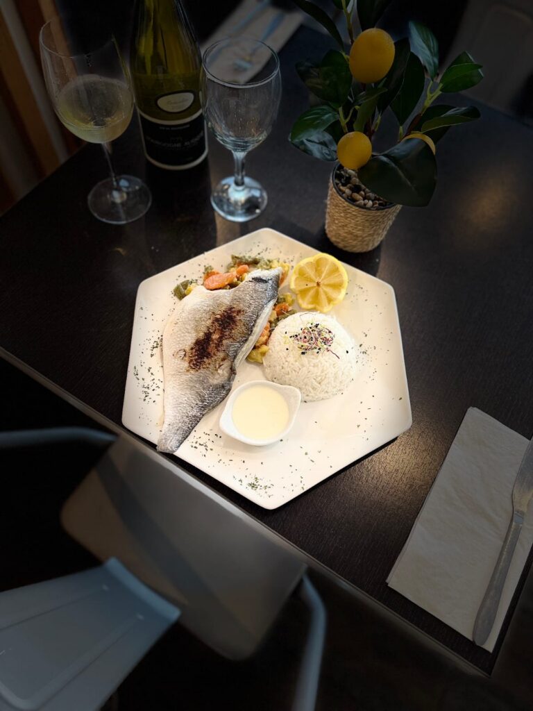 C002a623 F6fe 4b05 8980 D74df25859b5 1 768x1024